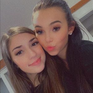 Meet your Posher, Cara